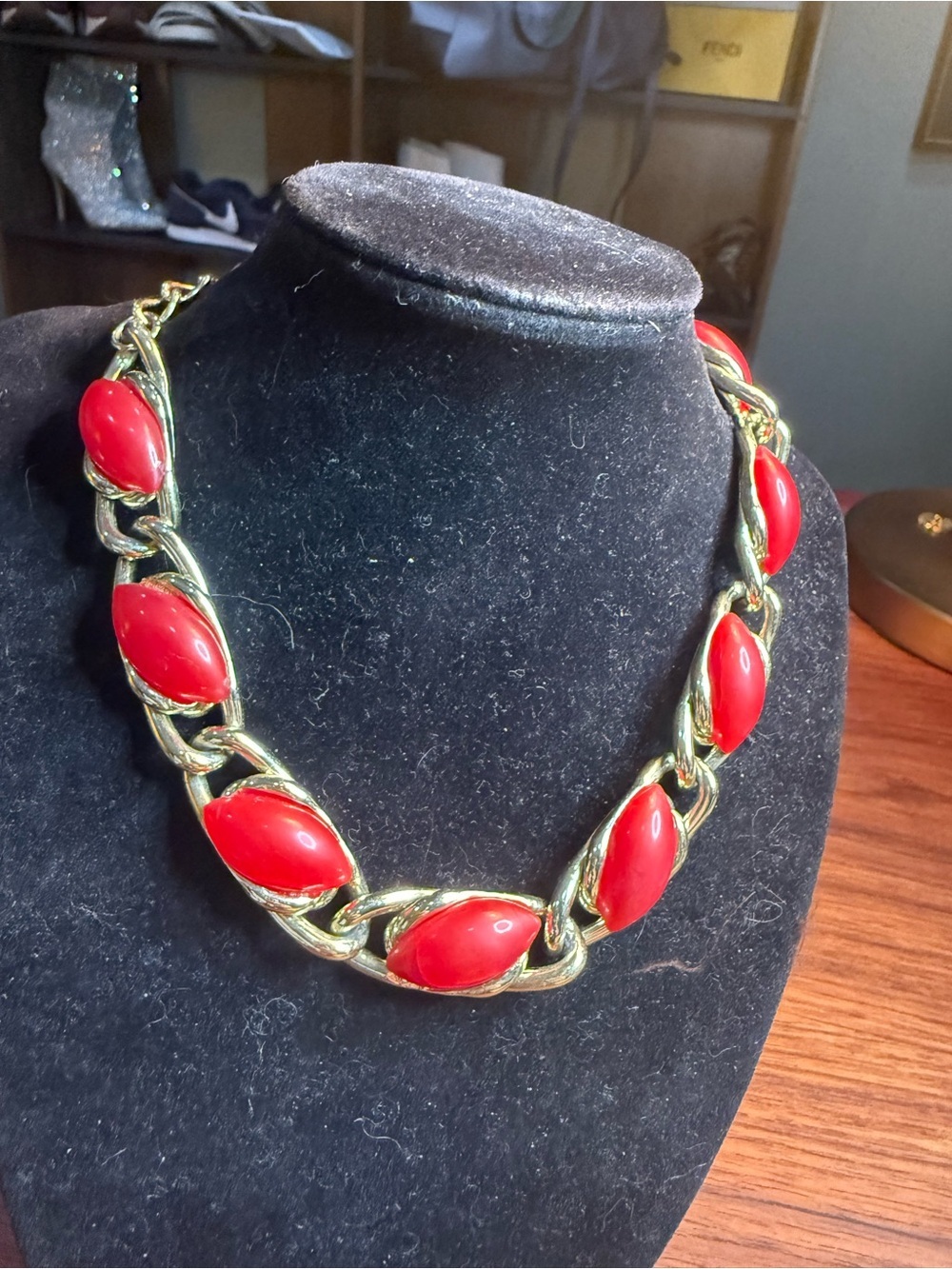 1950’s Red Thermoset Gold Tone Choker Necklace + 90's Enamel Earrings Set - Picture 8 of 8